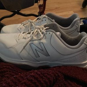 Xwide Men’s New Balance 411 size 15 4E
